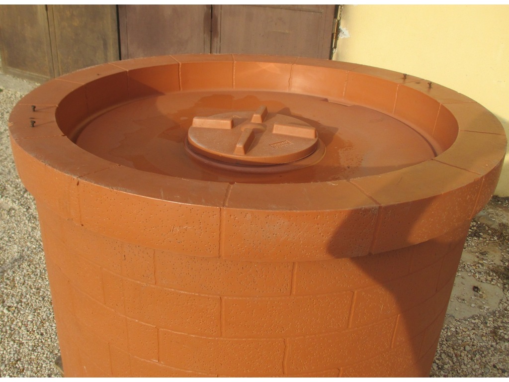SERBATOIO CONTENITORE ORNAMENTALE PER ACQUA POTABILE FINTO POZZO in vendita - foto 3