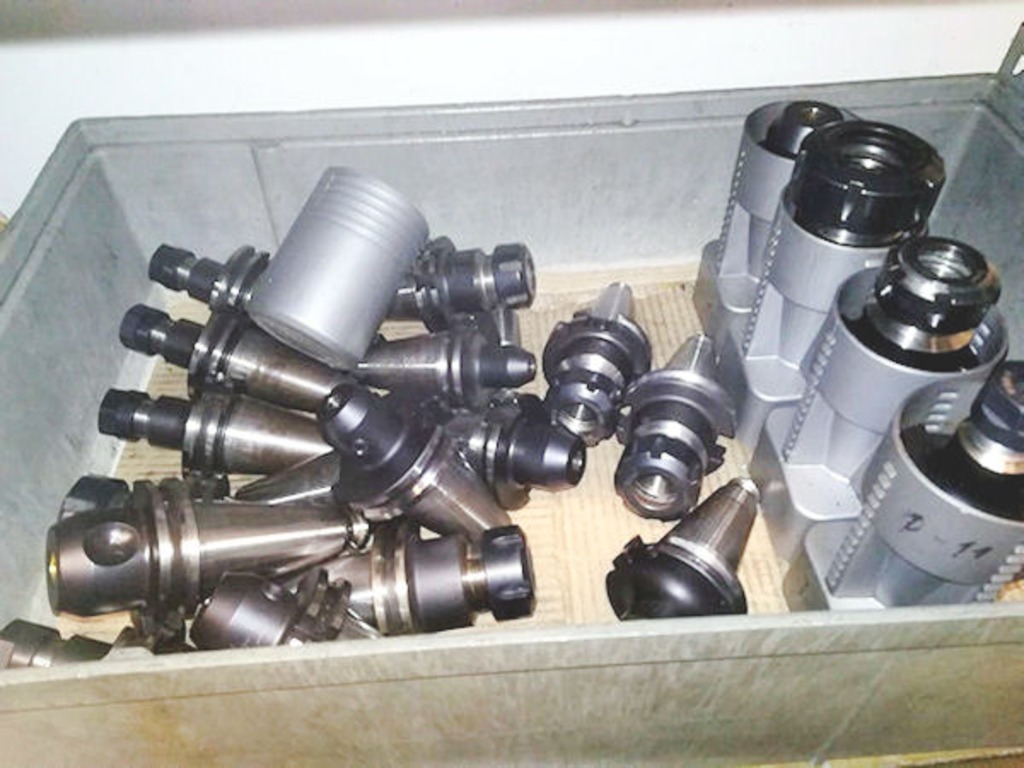 HURCO  centro lavoro verticale mod. VMX 1 - 5 assi in vendita - foto 7