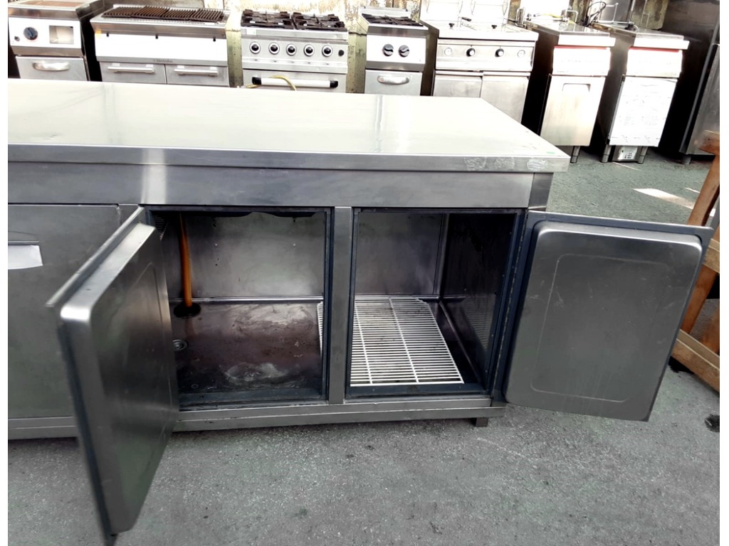 Banco refrigerato a 4 porte in vendita - foto 2