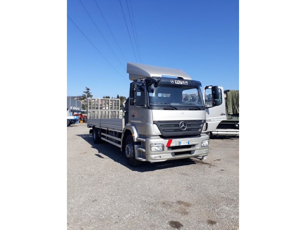 MERCEDES AXOR 1829 in vendita - foto 2