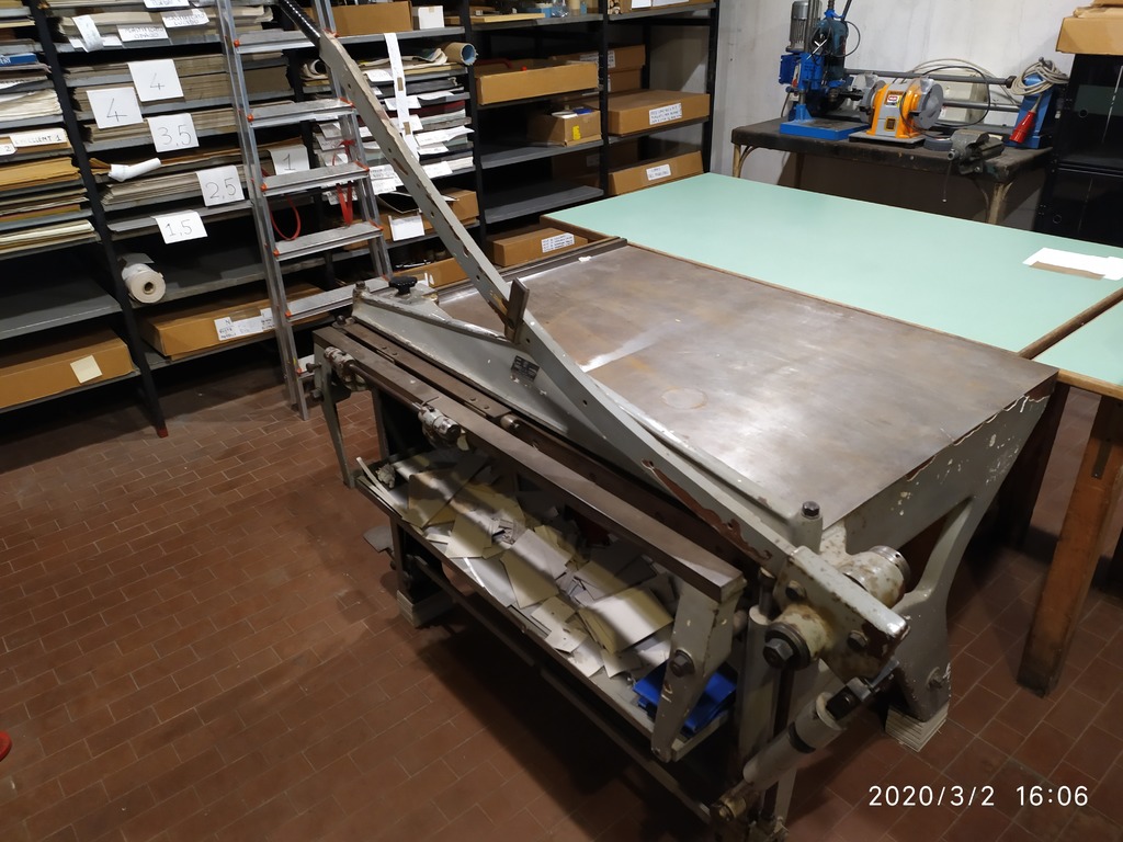 Taglierine per tipografia in vendita