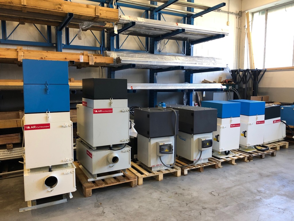 STOCK FILTRI DI ASPIRAZIONE FUMI PER MACCHINE UTENSILI (TORNIO e/o FRESA) in vendita - foto 1