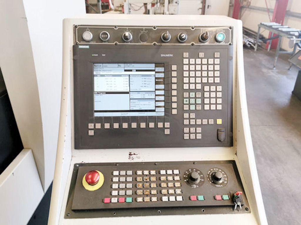 SPINNER centro di lavoro a montante mobile mod. MC 2 200 in vendita - foto 2