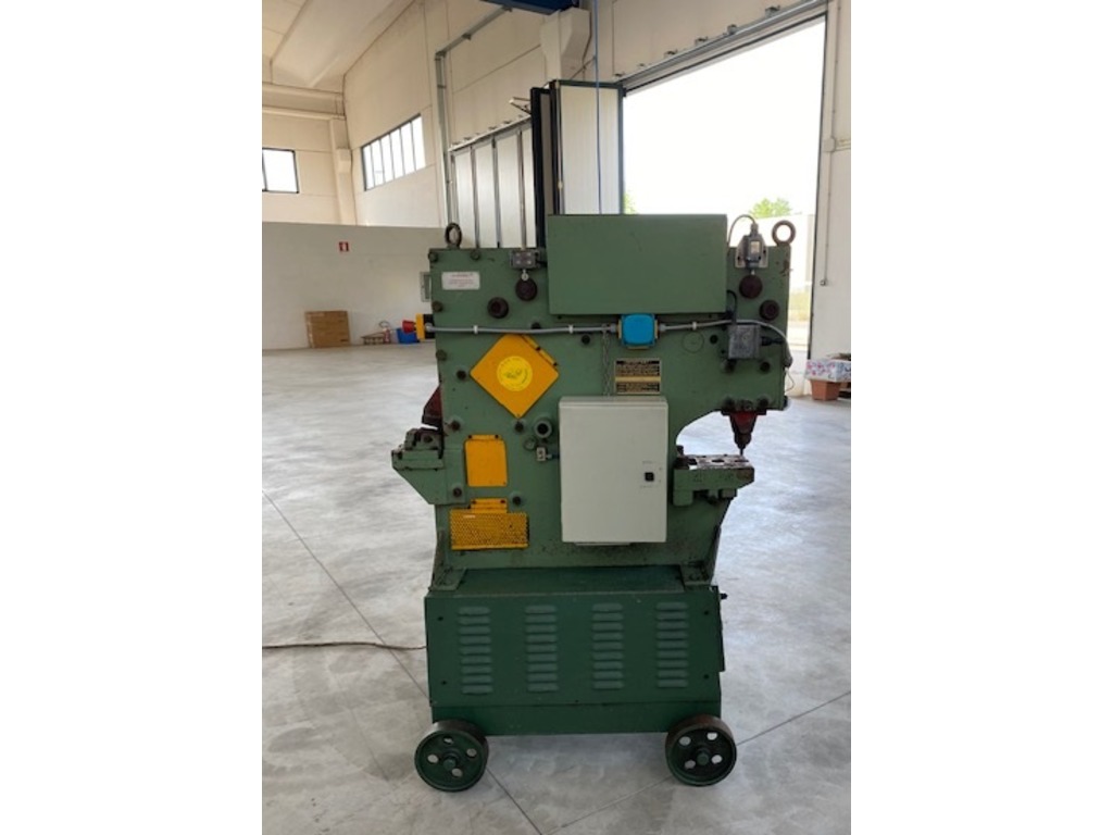 PUNZONATRICE UNIVERSALE IDRAULICA OMERA MOD. MULTIMATIC 10 HYDRO in vendita - foto 1