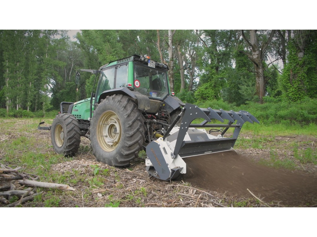 Attrezzatura agricola in vendita