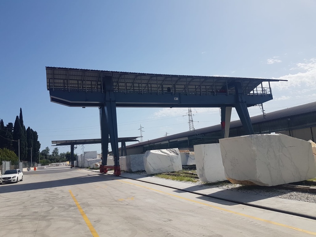 GRU A CAVALLETTO 30 TON in vendita - foto 1