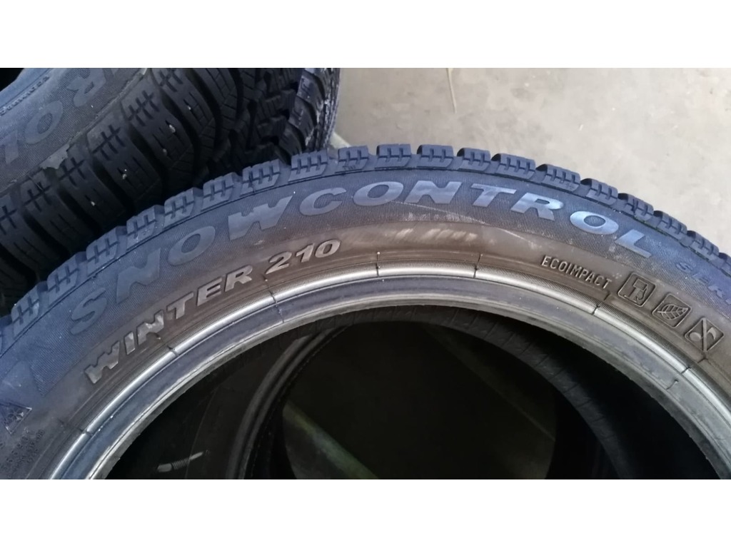 GOMME PNEUMATICI INVERNALI PIRELLI mod. SNOWCONTROL WINTER 210 SERIE 3 in vendita - foto 4