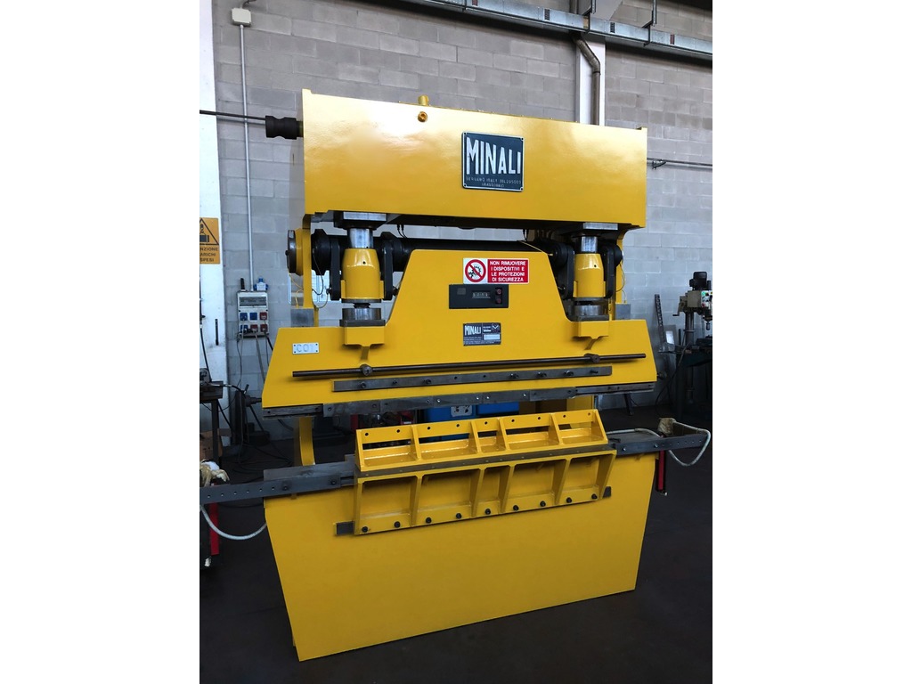 Piegatrice idraulica MINALI 6O Ton in vendita - foto 1