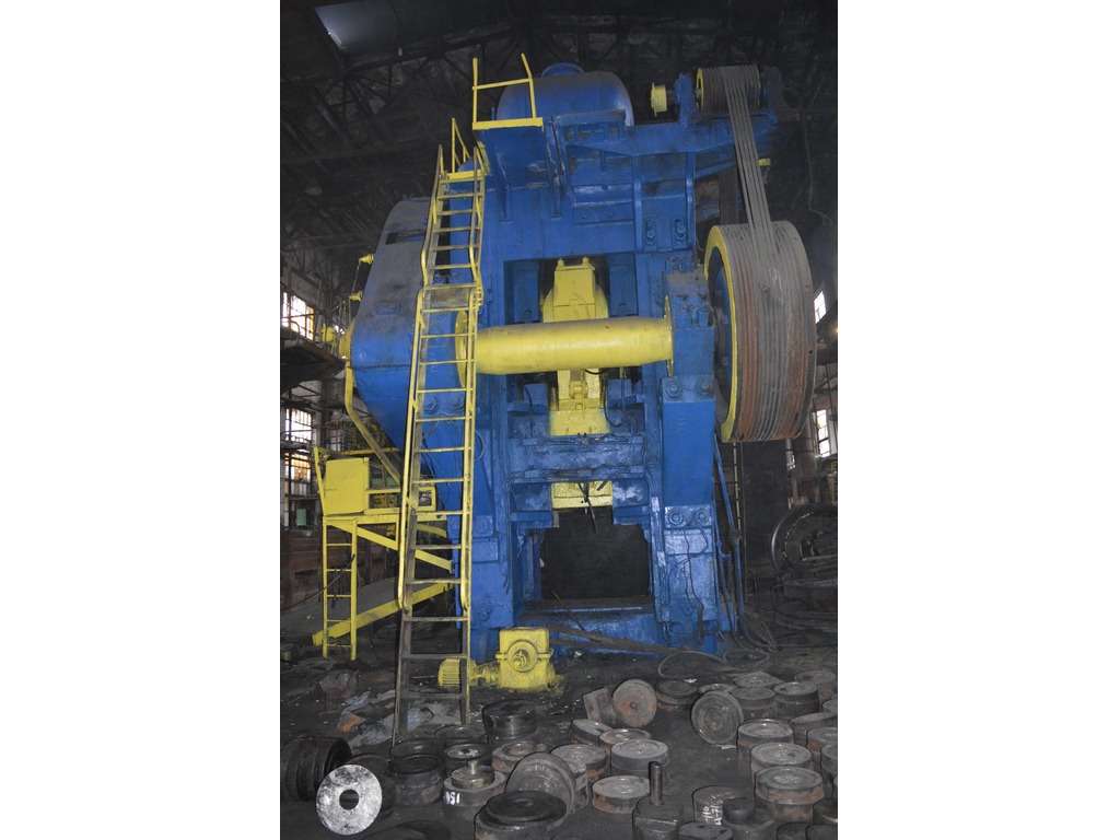 Pressa per forgiatura Kramatorsk 4000 t in vendita - foto 2
