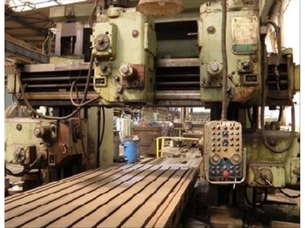 Fresa a portale 2.000 x 4.000 mm in vendita - foto 1