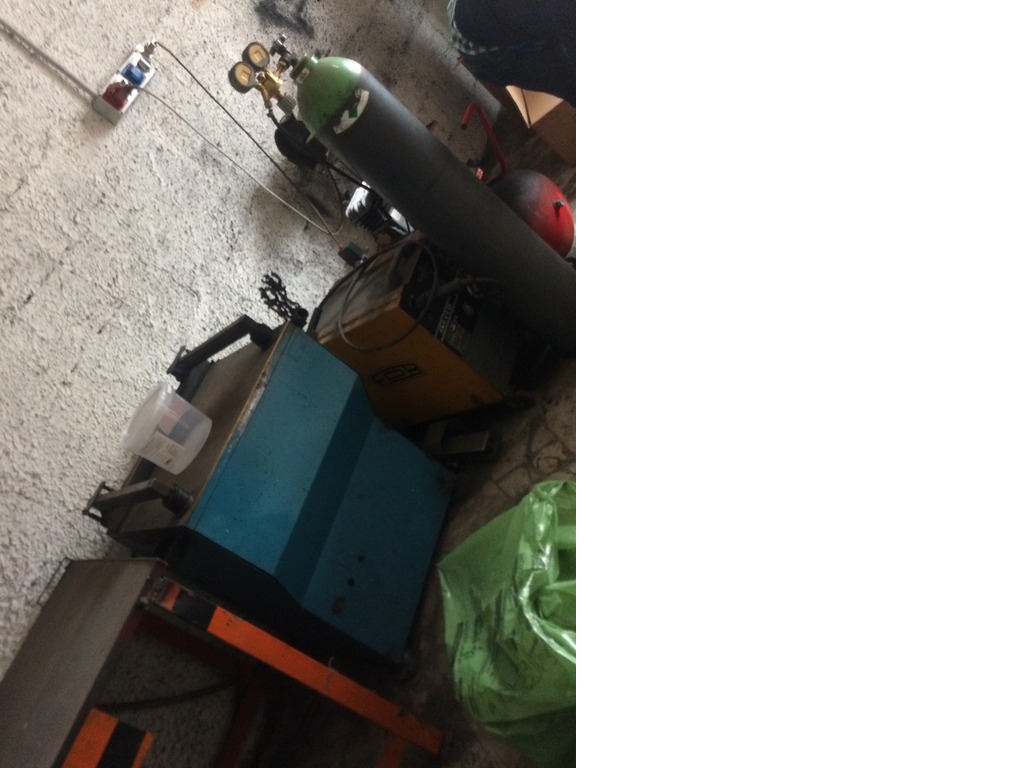 Vendo tutti macchinari fustellificio in vendita - foto 6