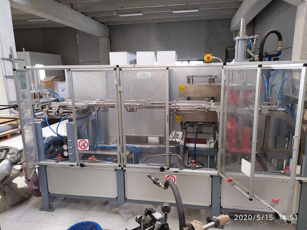 Termoformatrice in Linea VaschetteVassoi Art-Pack in vendita - foto 1