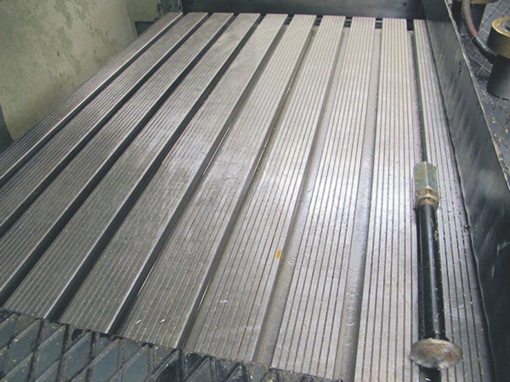 MAHO  fresatrice a cnc mod. Maho Mat 600 + 500 in vendita - foto 4