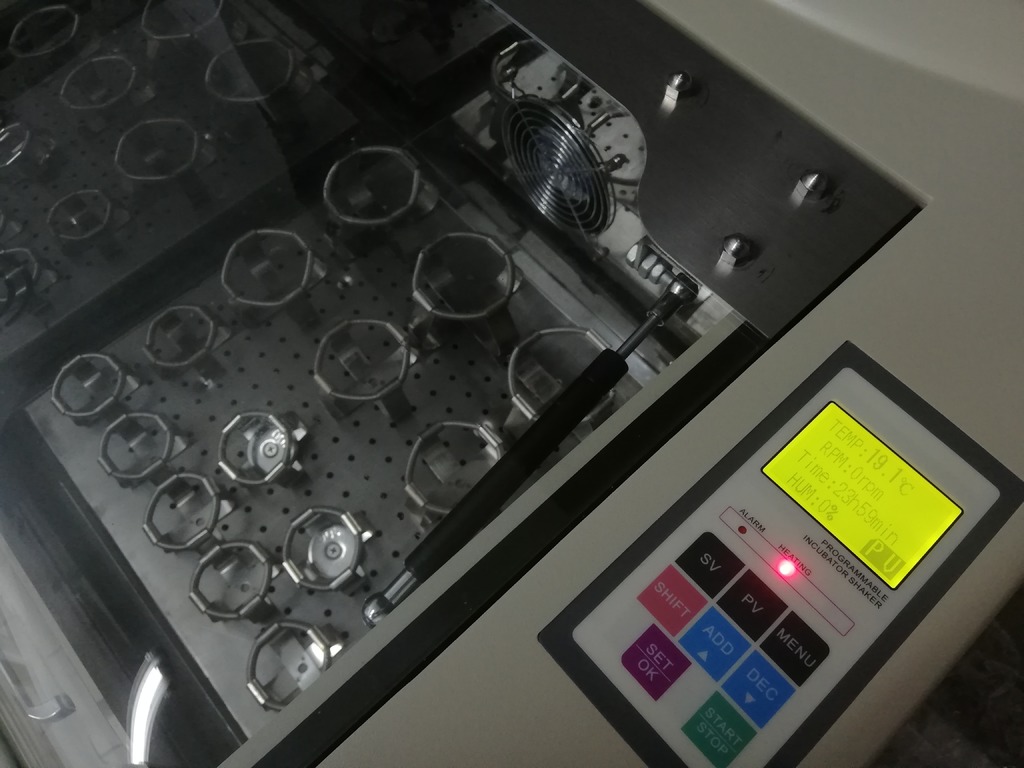 Agitatore Incubatore da laboratorio BJPX 100B in vendita - foto 2