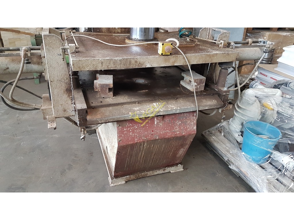 Pressa idraulica  mod. TA 2-50 per stampi in gesso apribili in vendita - foto 7
