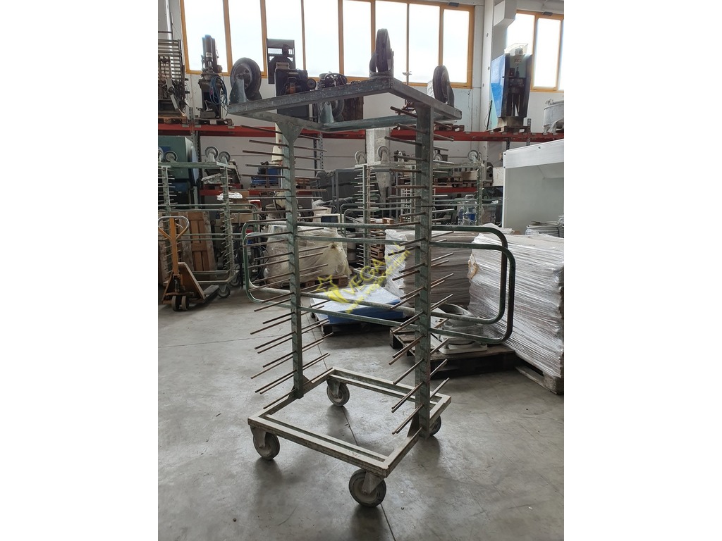 Carrelli per stoccaggio oggetti in ceramica in vendita - foto 2