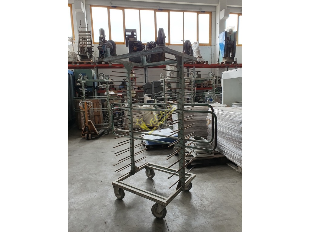 Carrelli per stoccaggio oggetti in ceramica in vendita - foto 3