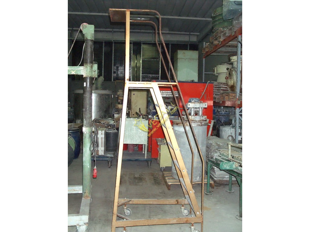 Attrezzature varie in vendita