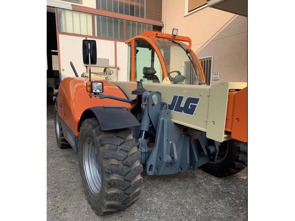 Telescopico 3513 JLG in vendita - foto 2