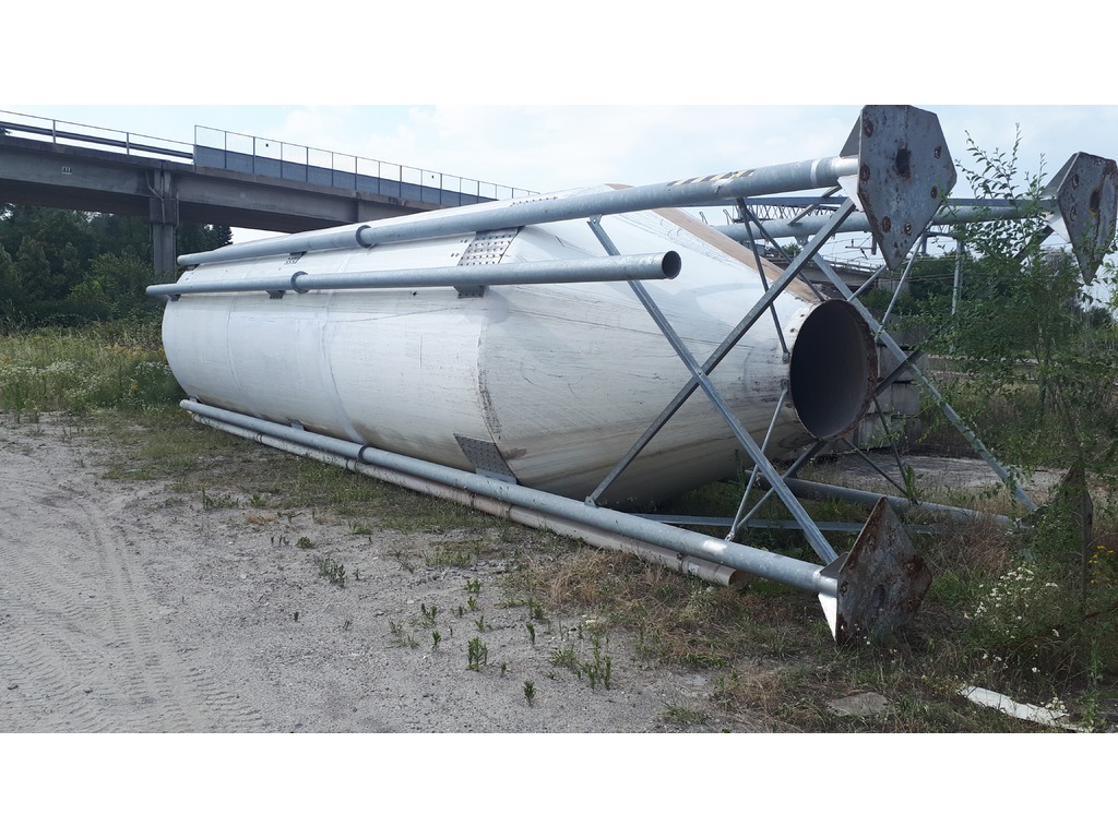 silos in vetroresina in vendita - foto 1