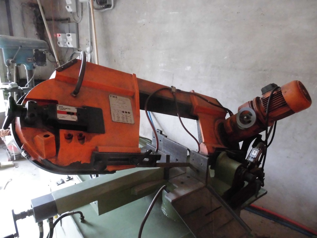 vendo segatrice automatica FMB quasi nuova in vendita - foto 3
