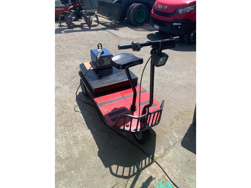 Carrello elettrico in vendita - foto 1
