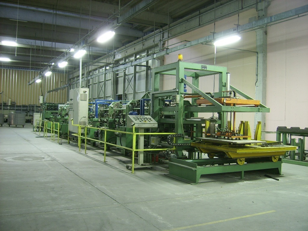 Linea di Piegatura e saldatura ripiani metallici in vendita - foto 2