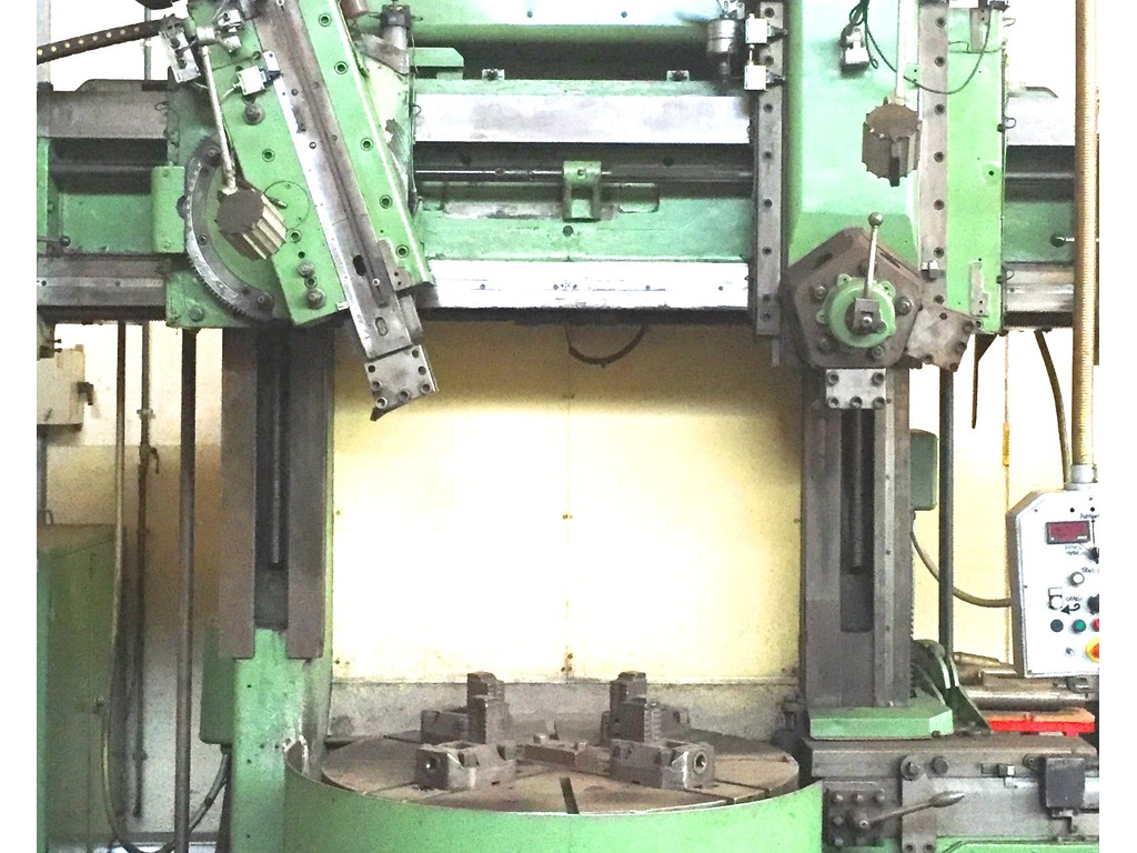 Torni per metallo in vendita