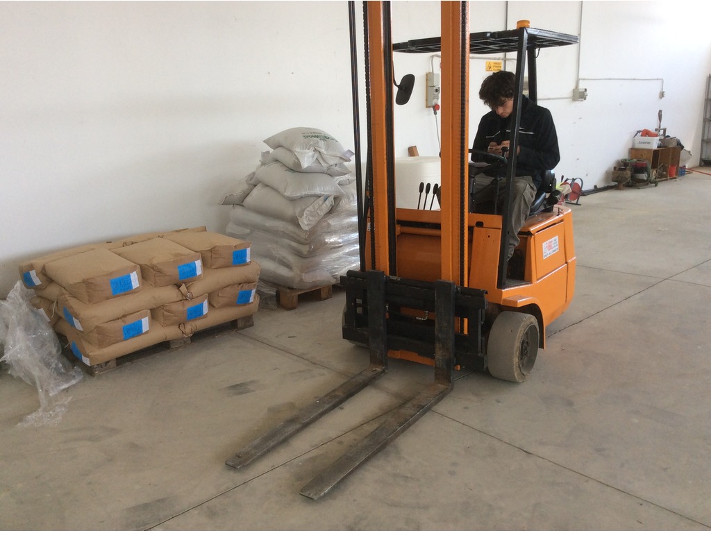 carrello elevatore - muletto elettrico - 1500kg in vendita - foto 1
