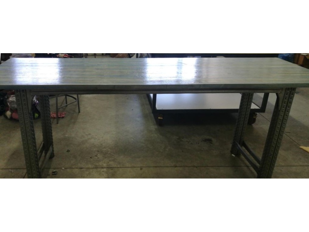 TAVOLO CON PIANO TINTO SFUMATO CELESTE in vendita - foto 1