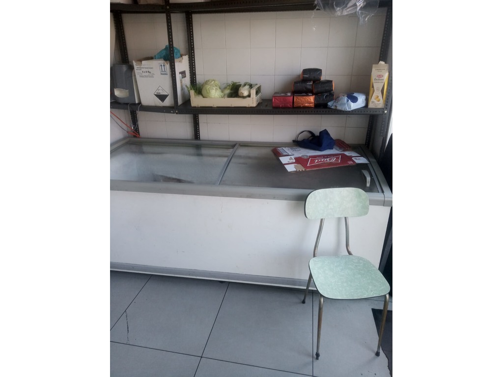 Attrezzature bar e ristoranti in vendita