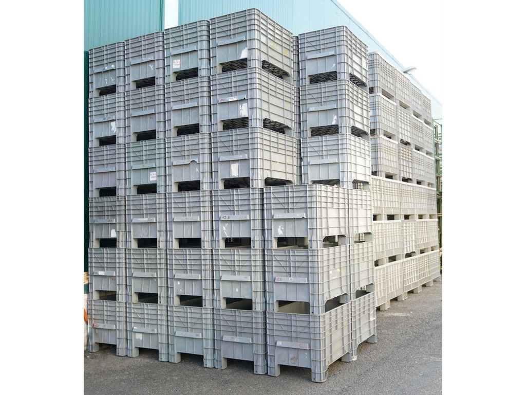 Cassoni contenitori bins in plastica usati in vendita - foto 5