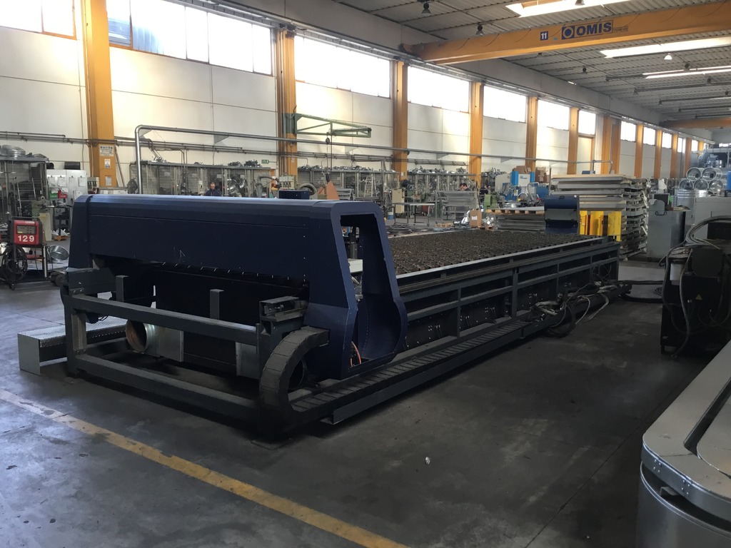 PLASMA 6000X2000 in vendita - foto 4