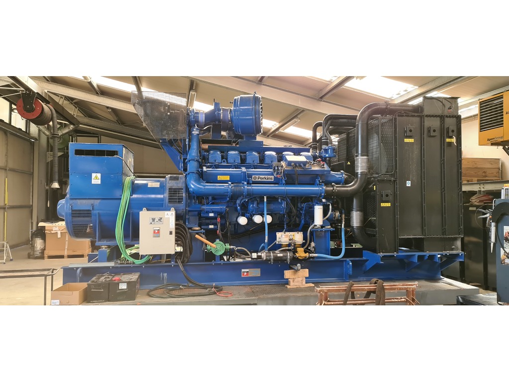 Gruppo elettrogeno 1500kVA in vendita - foto 1