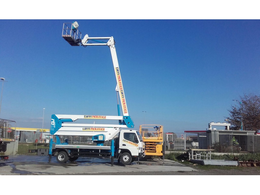 Piattaforma aerea 32 mt in vendita - foto 9