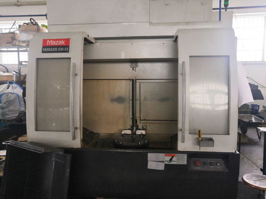 Mazak Variaxis 530-5x con Cambio Pallets in vendita - foto 1
