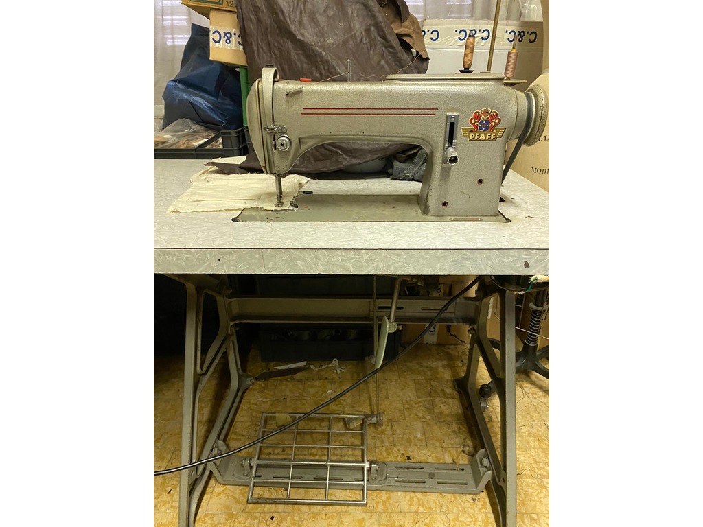 Macchine industriali da cucire pelle e materiale tessile in vendita - foto 4