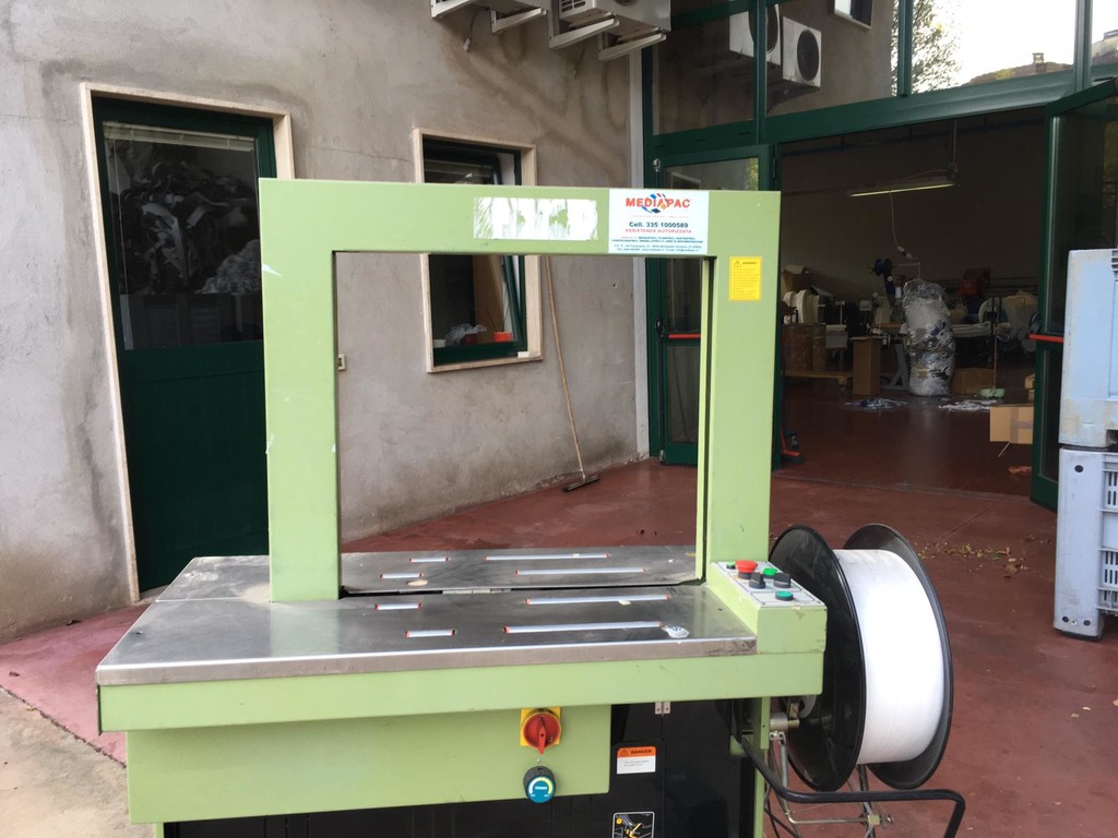 reggiatrice automatica Akropack in perfette condizioni in vendita - foto 4