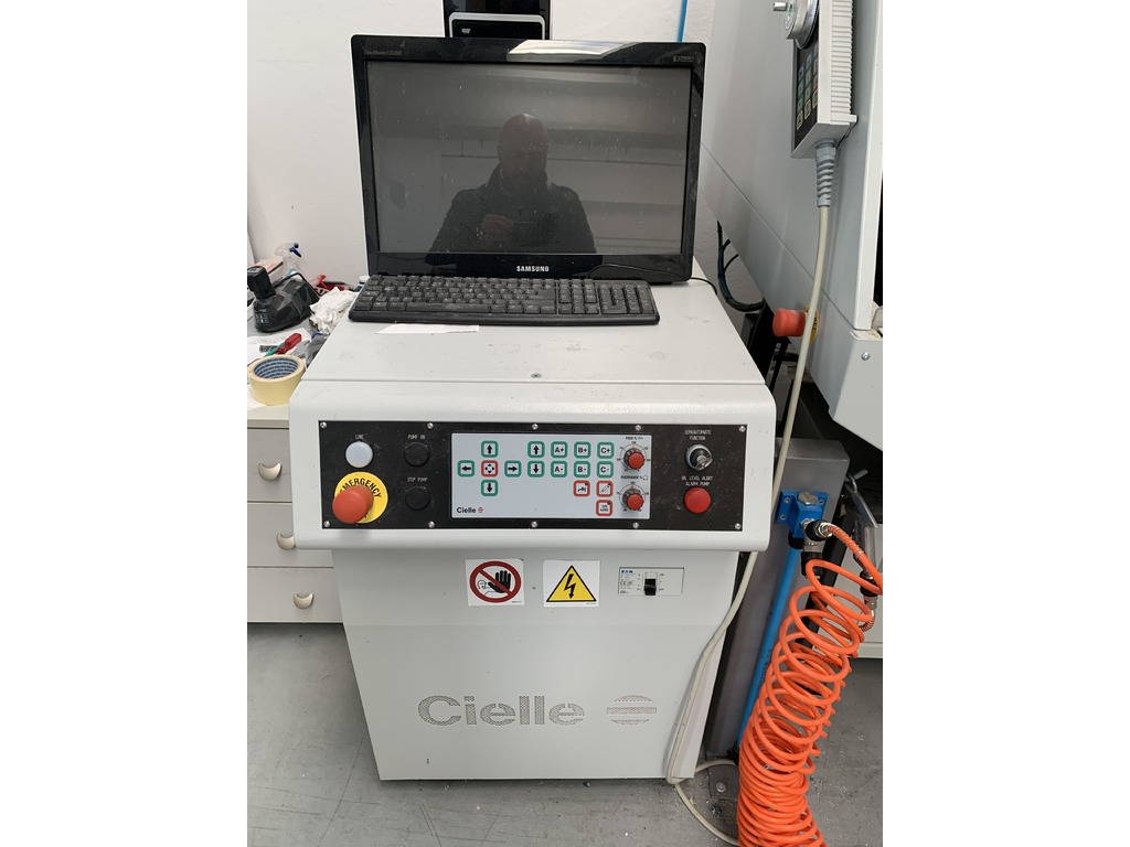 CENTRO LAVORO CNC BETA By CIELLE 3 ASSI in vendita - foto 2