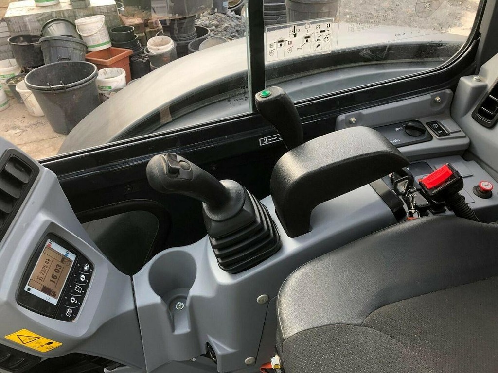 Escavatore Kubota U55-4 in vendita - foto 8