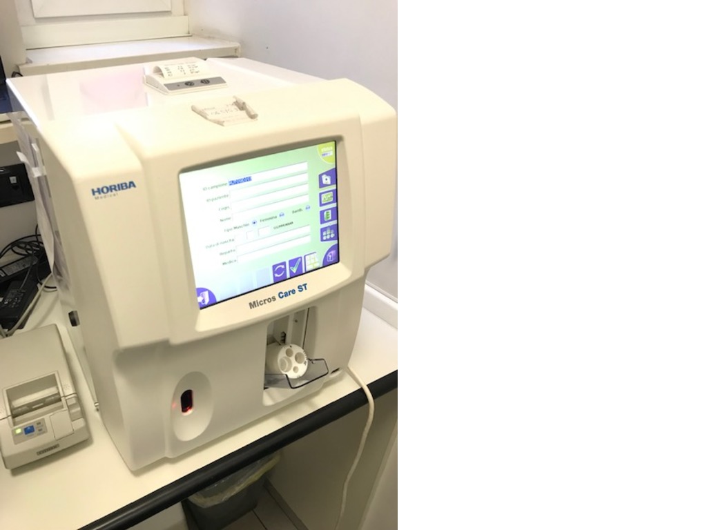 Micros care Roche diagnostics Autonalisi in vendita - foto 2