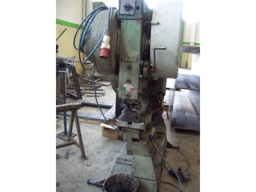 PUNZONATRICE UNIVERSALE OMERA MULTIMATIC in vendita - foto 2
