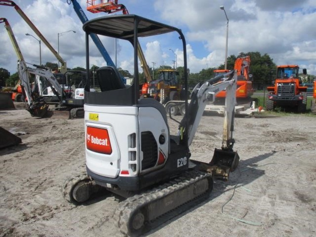 Miniescavatore Bobcat E20 in vendita - foto 5