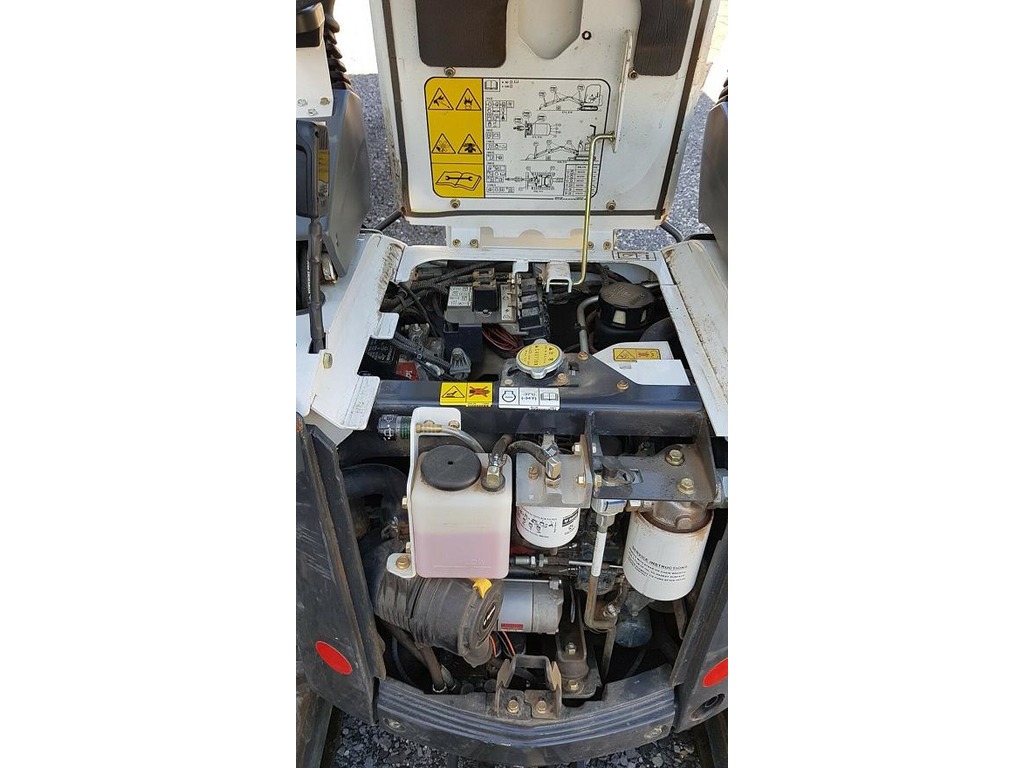 Miniescavatore Bobcat E10 in vendita - foto 7