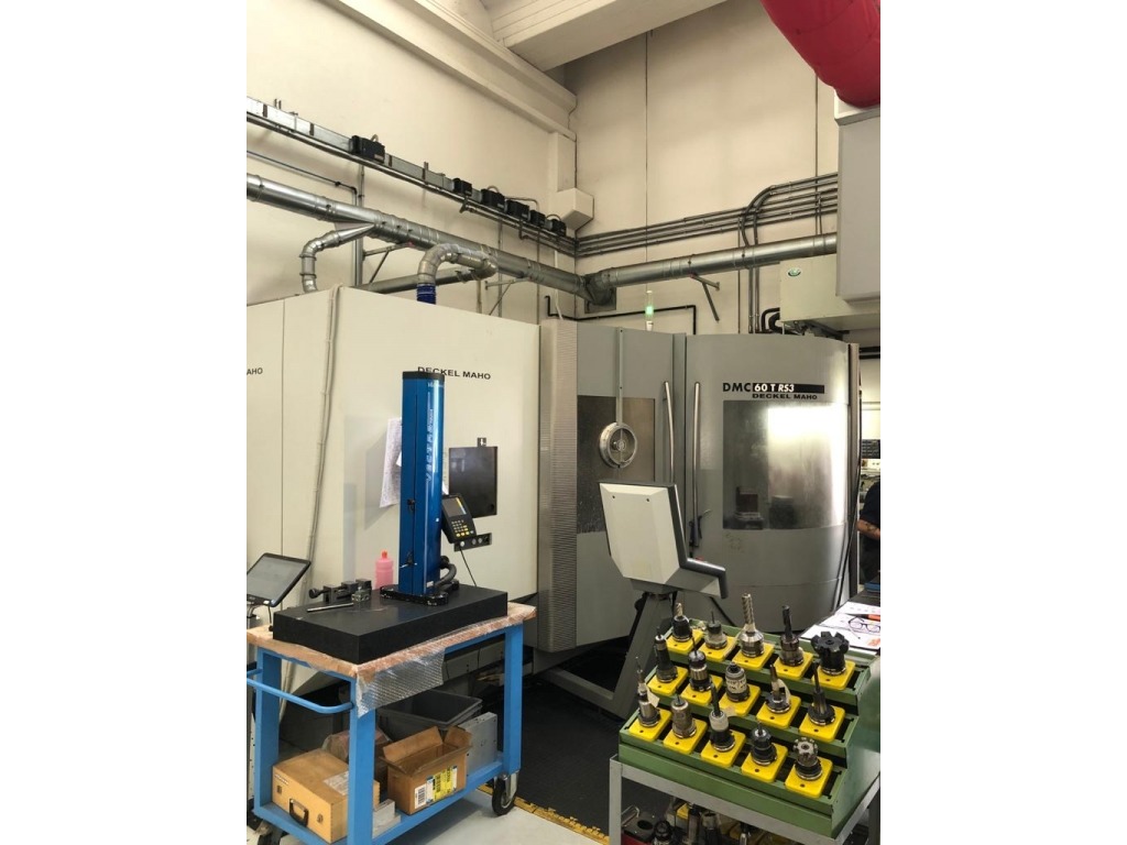 CENTRO DI LAVORO VERTICALE 5 ASSI DMG DMC 60 T RS3 in vendita - foto 4