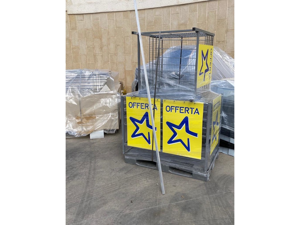 Arredamento completo di 1400mq per negozio di elettronica ed elettrodomestici in vendita - foto 4