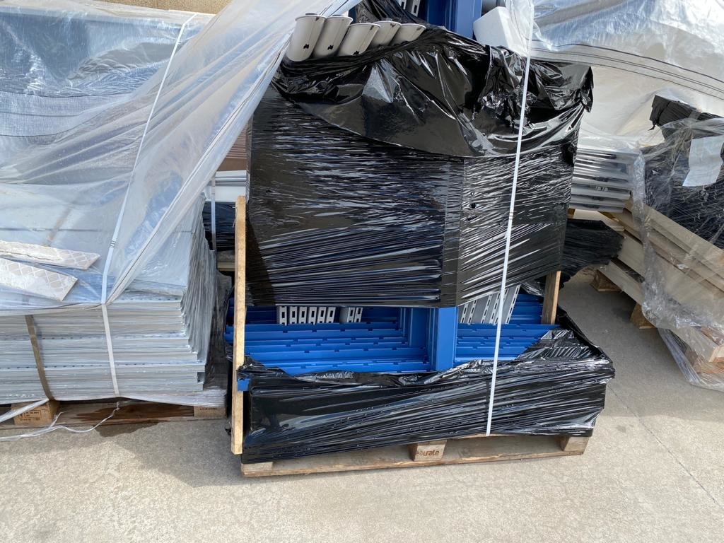 Arredamento completo di 1400mq per negozio di elettronica ed elettrodomestici in vendita - foto 6