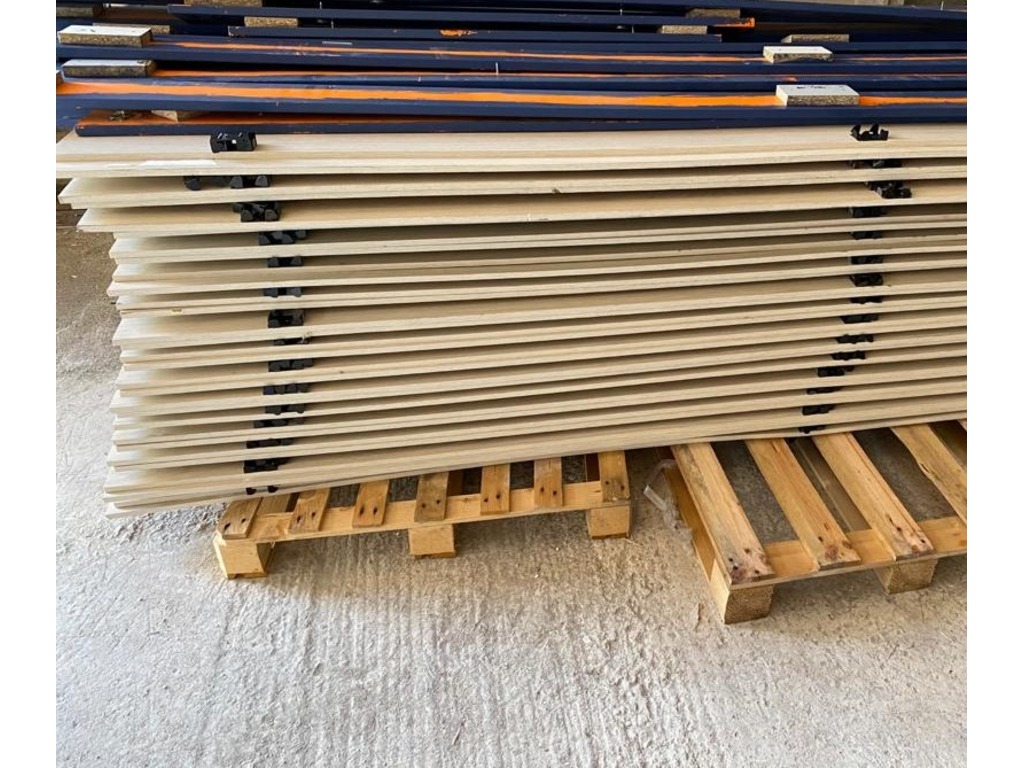 Arredamento completo di 1400mq per negozio di elettronica ed elettrodomestici in vendita - foto 7