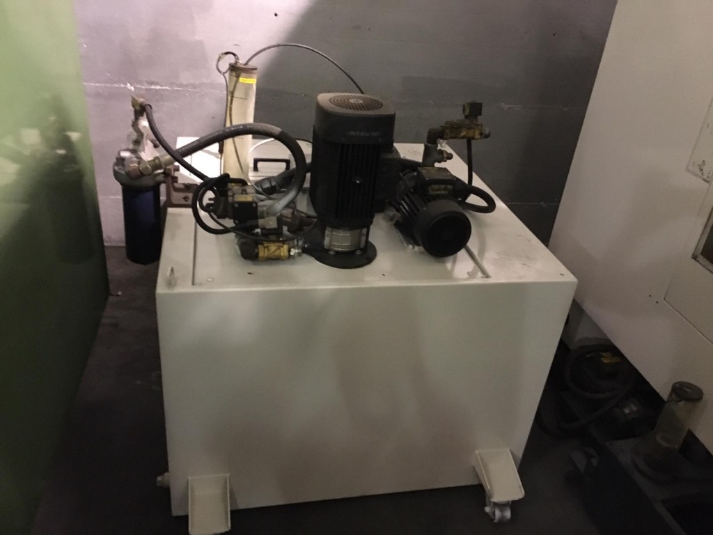 Centro di lavoro con cambio pallet QUASER MK60 in vendita - foto 1