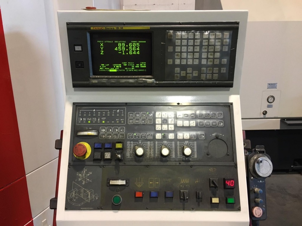 Centro di lavoro con cambio pallet QUASER MK60 in vendita - foto 2